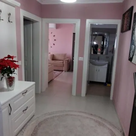 Apartament Arqile Διαμέρισμα Πόγραδετς